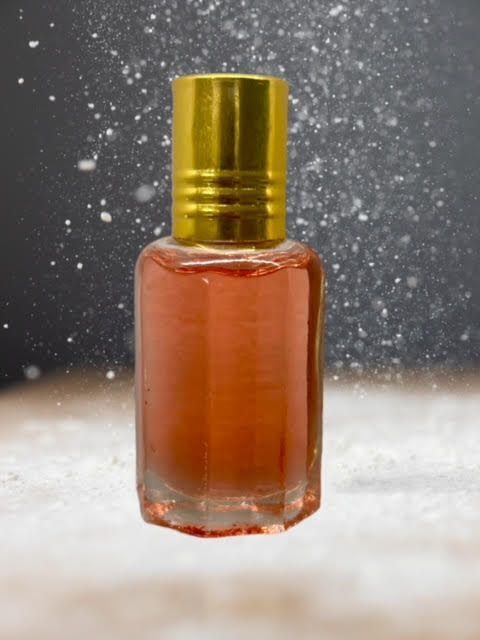 Oil-Attract-Love-(Red)-+-Candle-Red-–-10ml